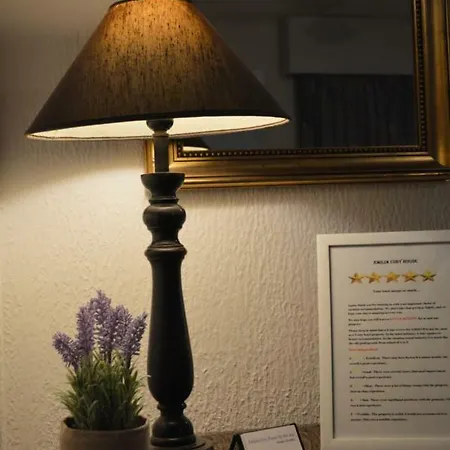 Emilia Cosy House Semesterbostad Larnaca